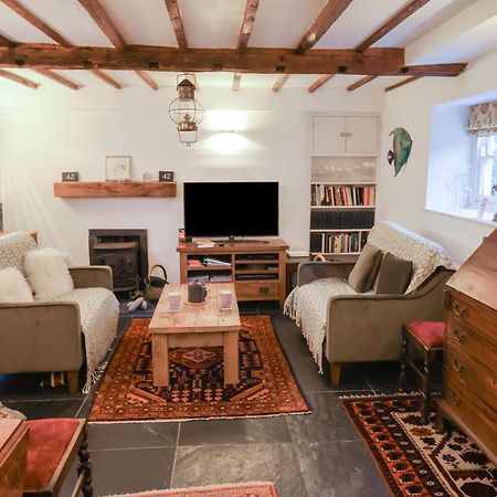 Naunton Cottage Лайм-Реджис Экстерьер фото